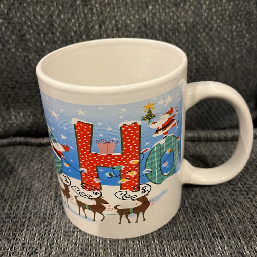 CHRISTMAS PRINT MUG - Picture 3 of 6